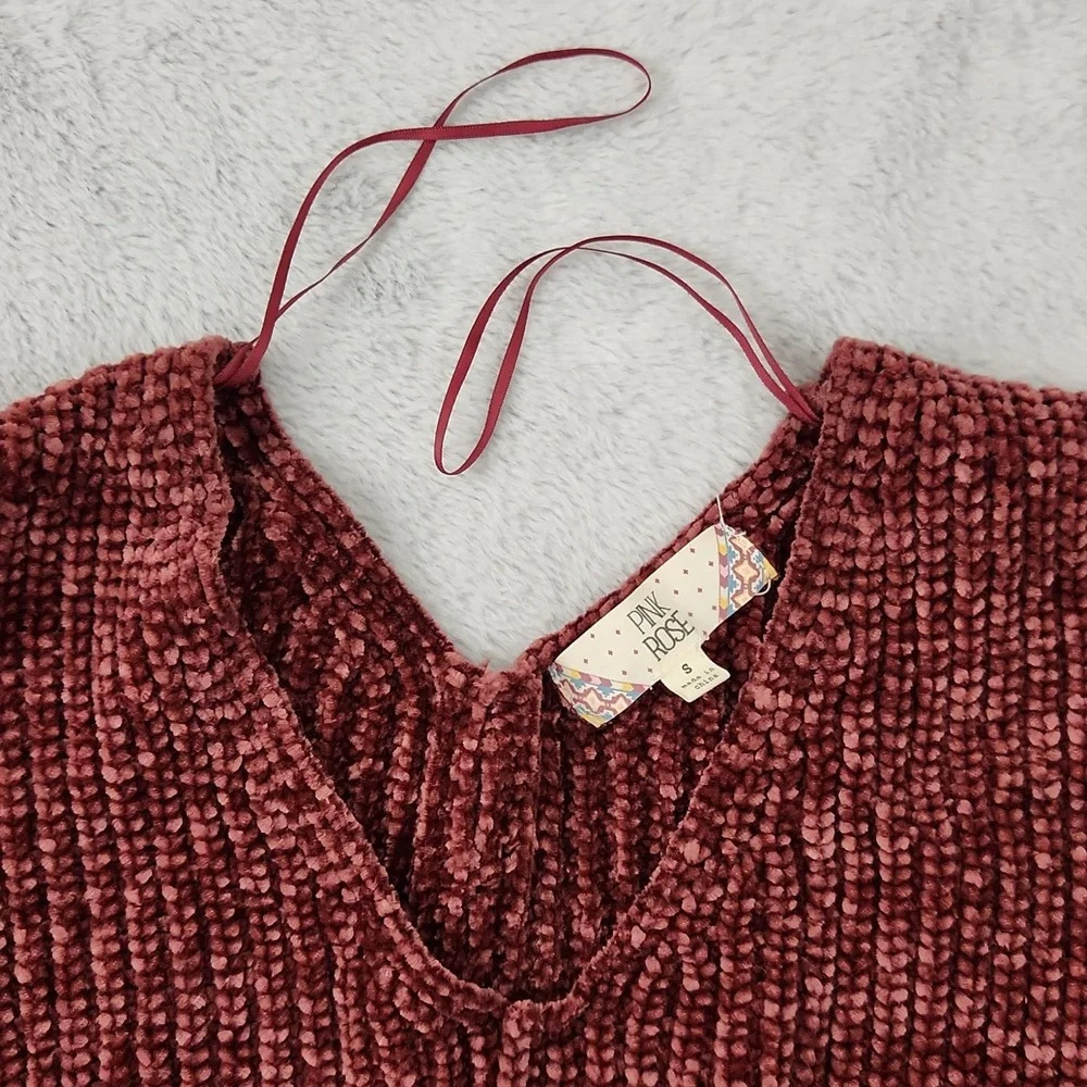 Pink Rose Chenille Sweater Women's Small Burgundy V-Neck Soft Cozy Pullover - Picture 5 of 10